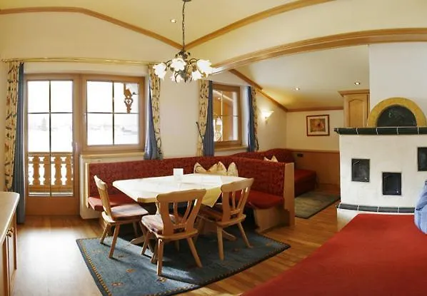 شقة فندقية Bergkristall 4*